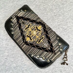Black and Brown Embroidered Women's Wallet